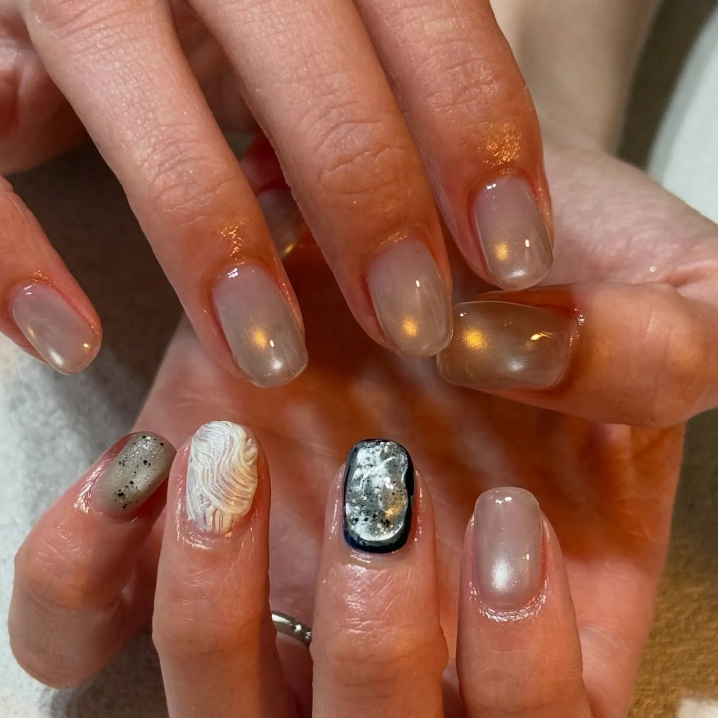 nail atelier hiton